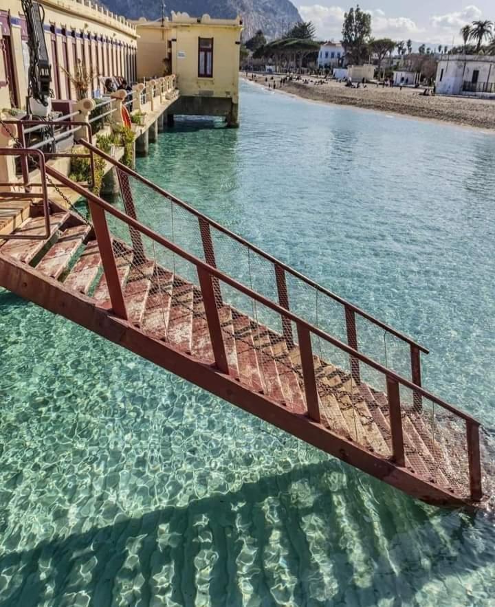Rys Mondello House Palermo