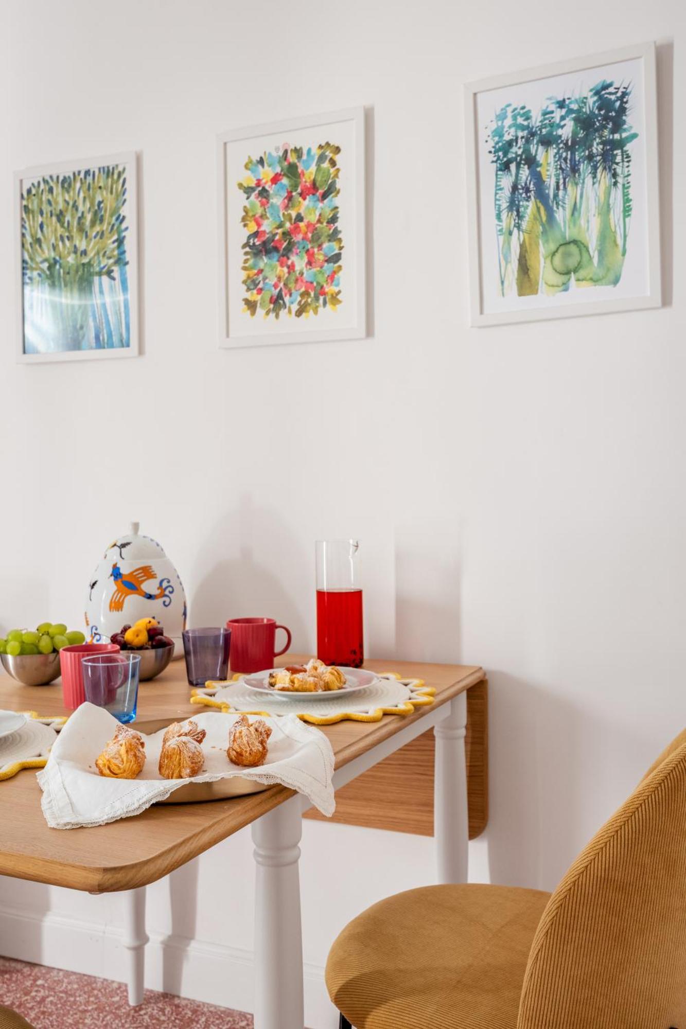 124 Maqueda Apartment