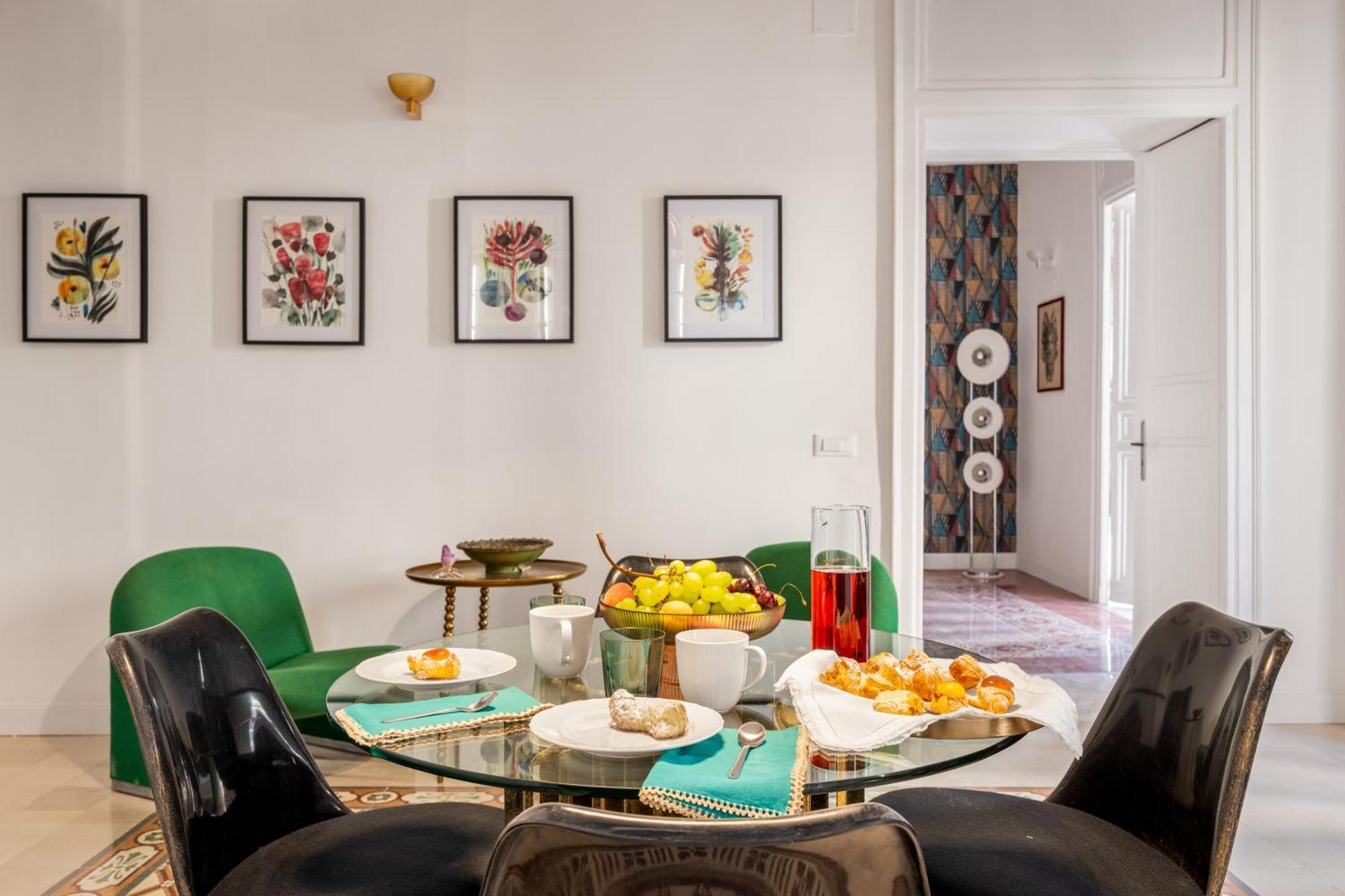 Apartment 124 Maqueda Palermo