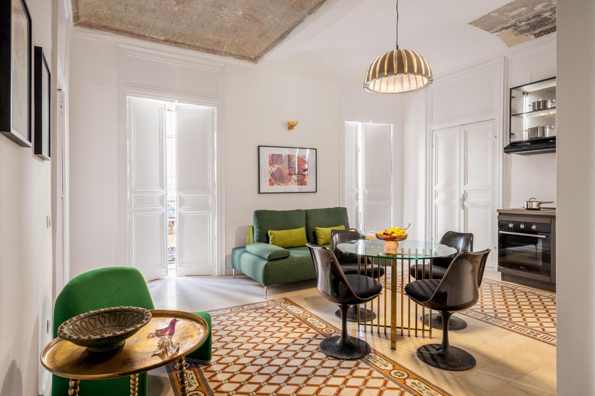 Apartment 124 Maqueda