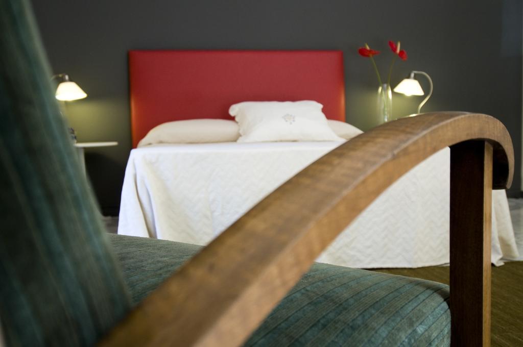 Rent Florio Acomodação com café da manhã  3*