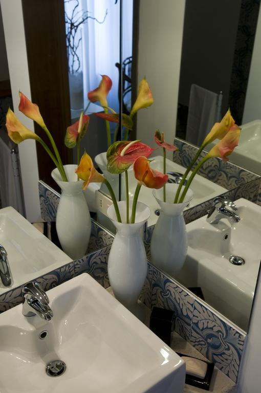 Acomodação com café da manhã  Rent Florio 3*