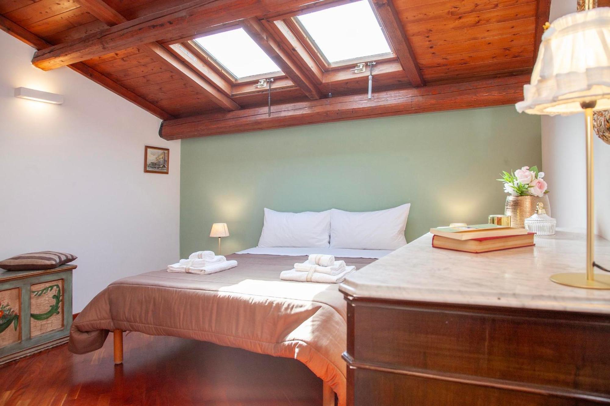 Politeama House Historic Center Apartment Palermo