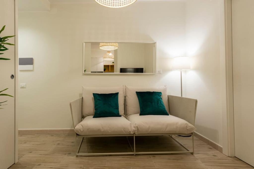 Apartment A Casa Di Flo' Palermo