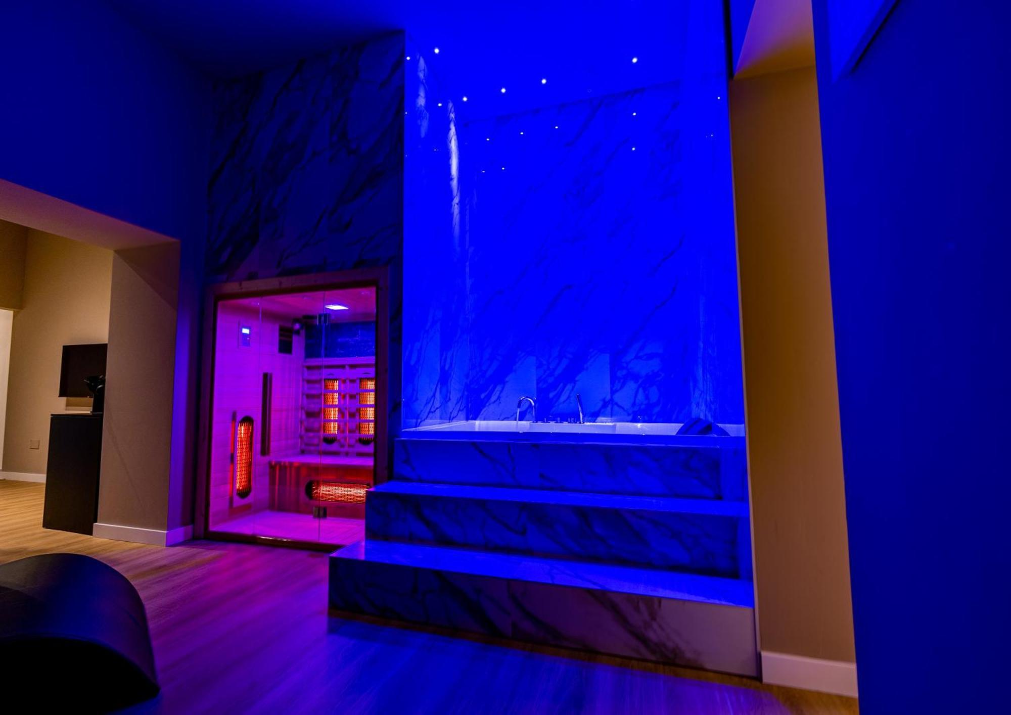 Maximum Hub Suite&spa