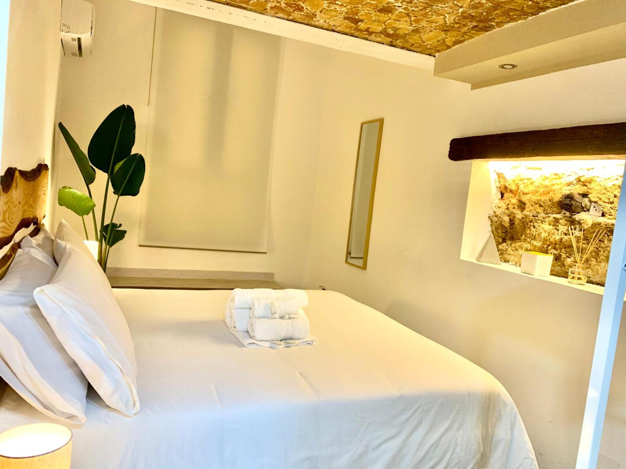 A Centro Vicino Stazione Mercato E Attrazioni Apartment *