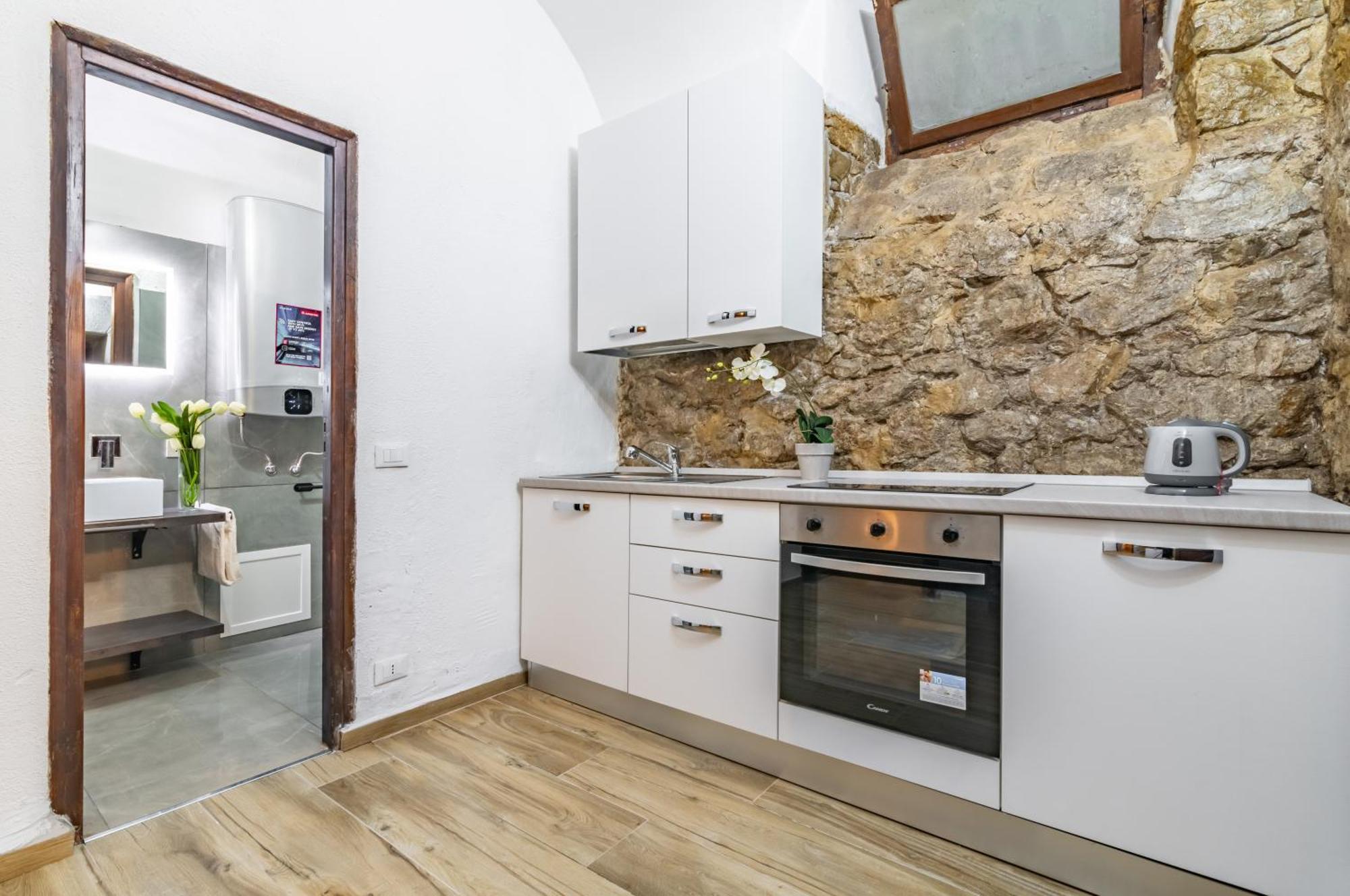 Apartamento Stone Charisma: Lovely X6