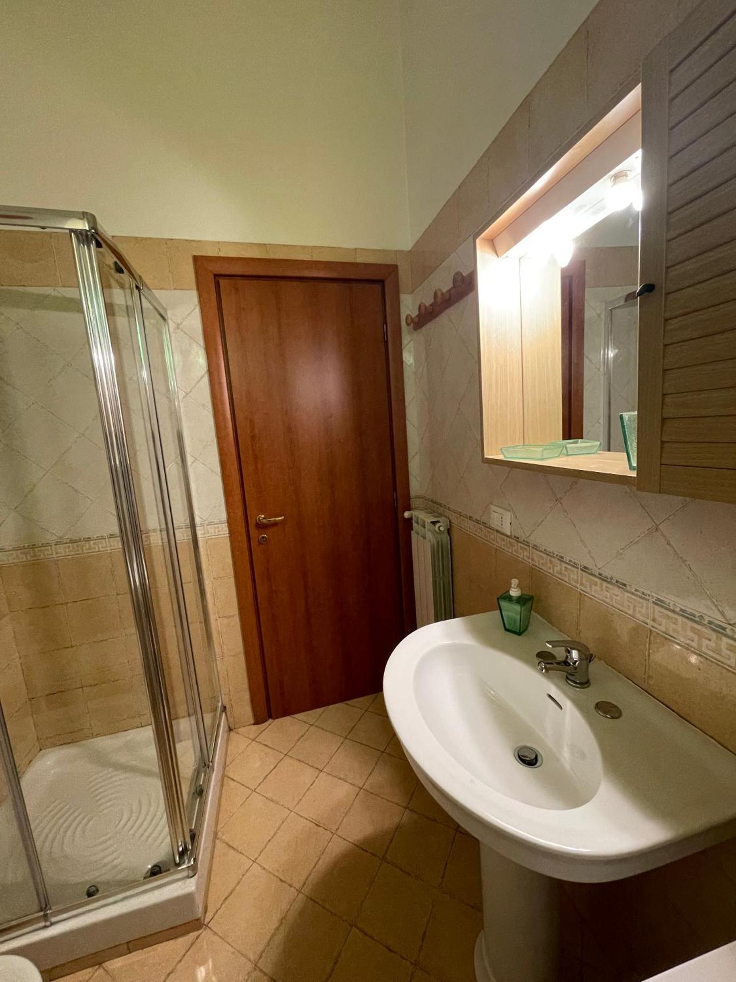 Hola Cathedral House Apartamento *