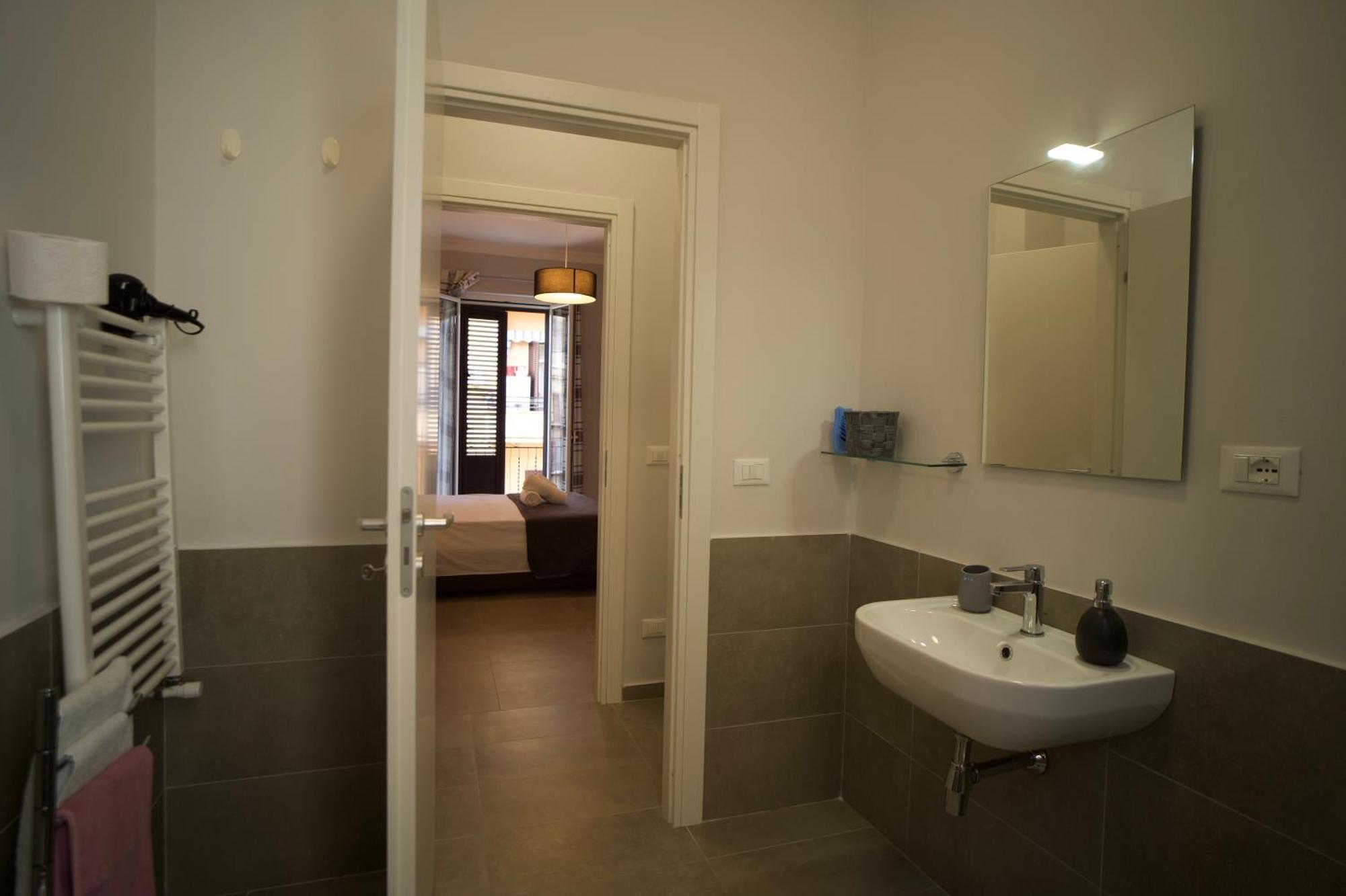 Donna Franca Rooms&suite Affittacamere *