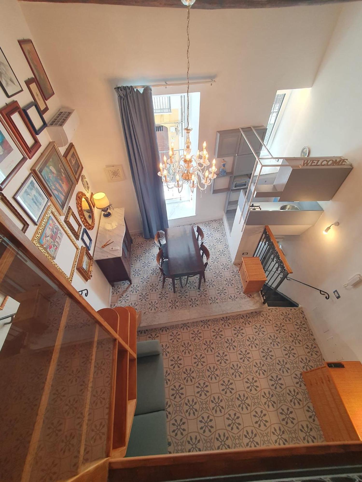 4 Canti Loft & Ground Floor Apartment Palermo