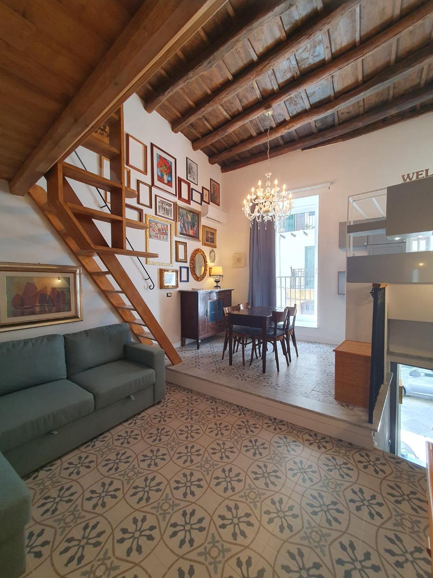 4 Canti Loft & Ground Floor *