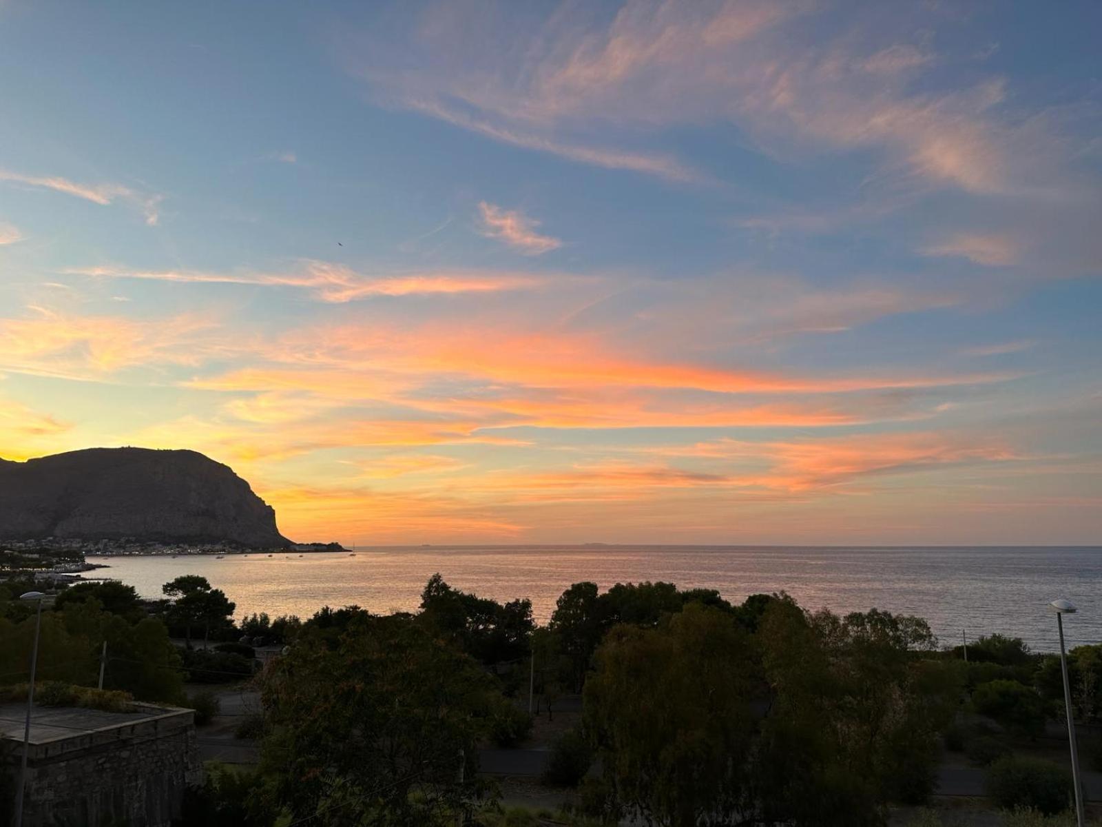 Palermo - Mondello Luxury Apartment Apartment Palermo