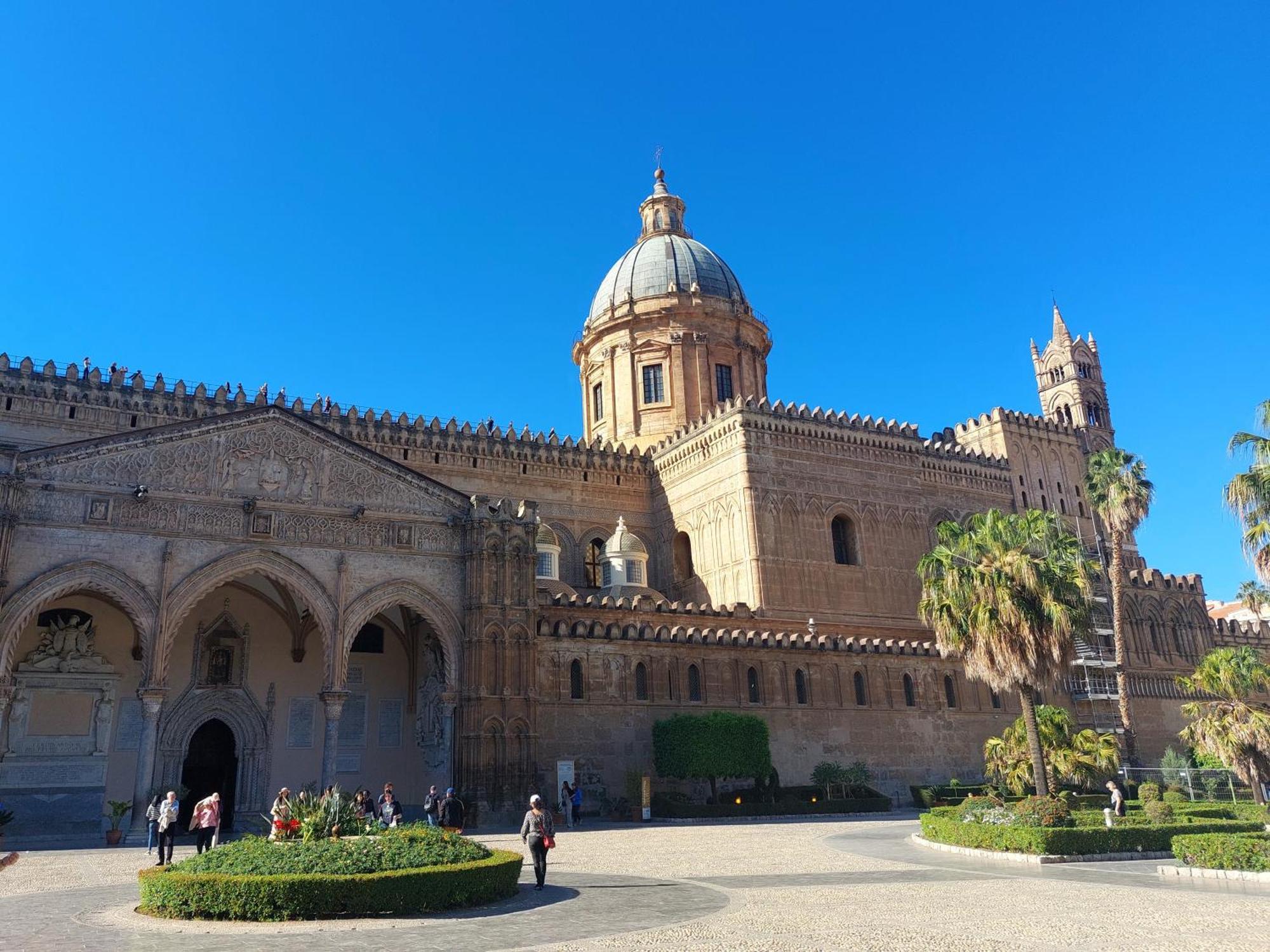 Lovely In The Centre Palermo
