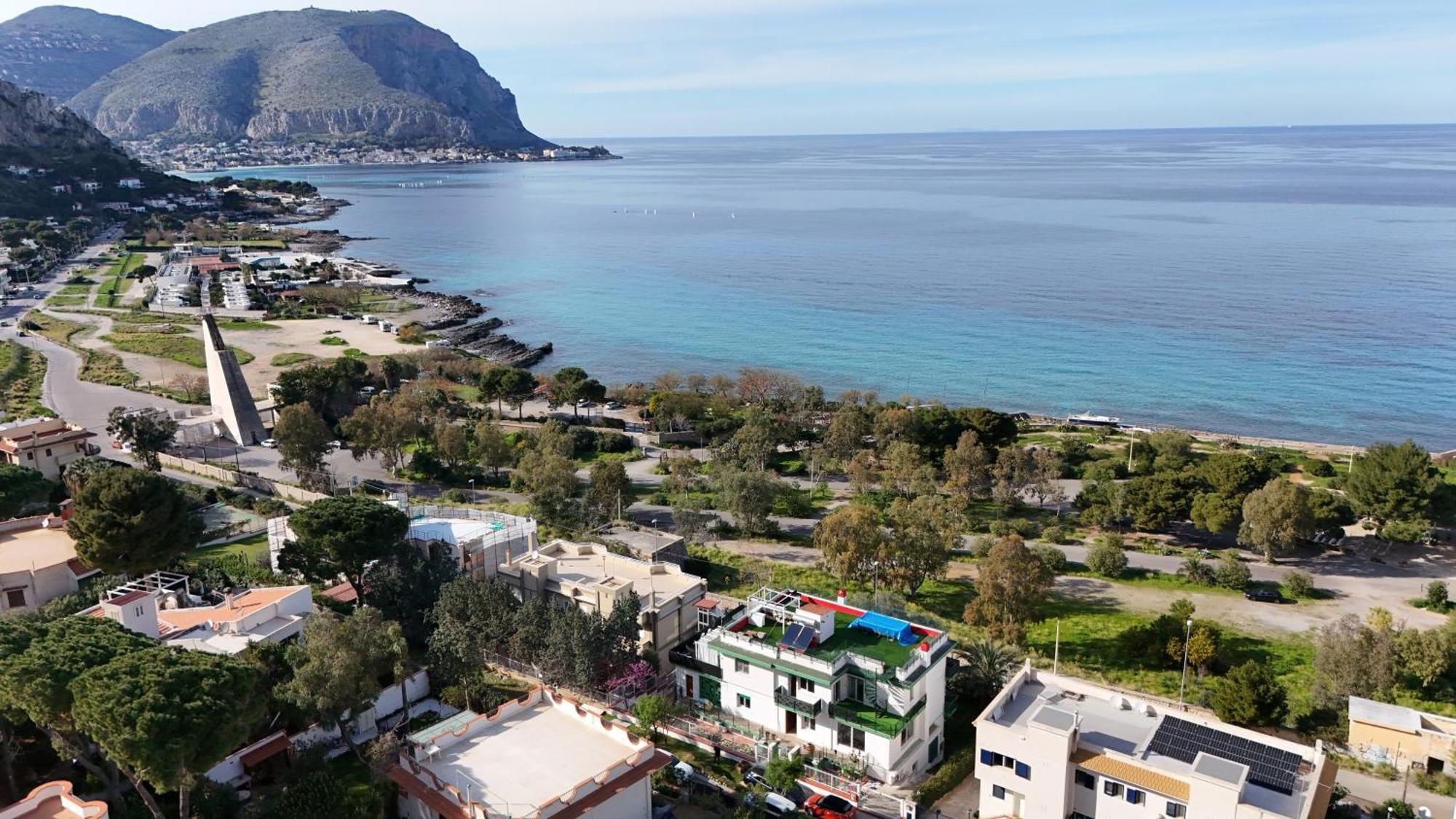 Palermo - Mondello Luxury Apartment Apartment