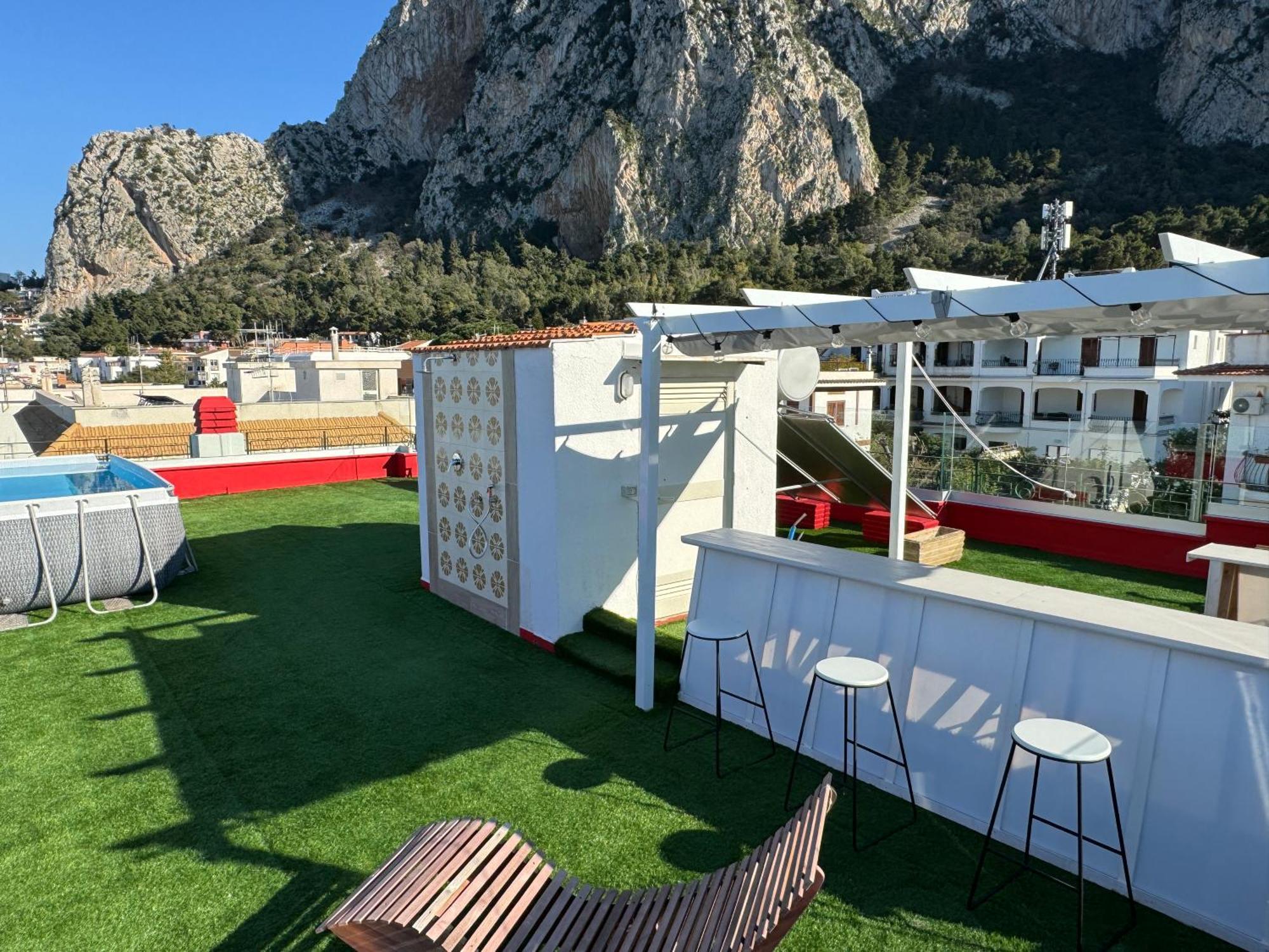 Apartment Palermo - Mondello Luxury Apartment *