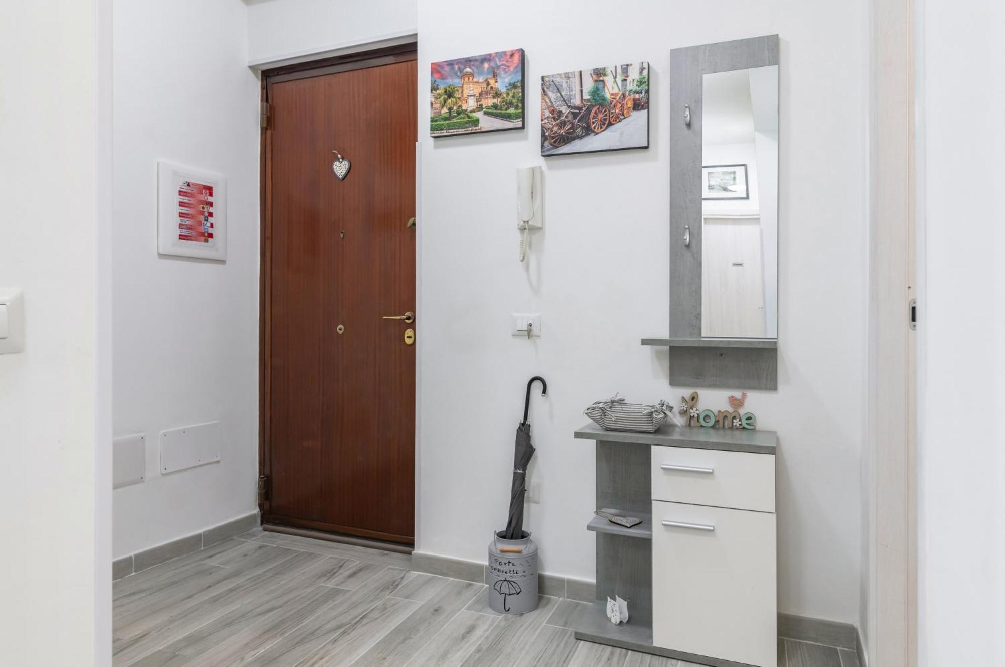 Charming Flat With Terraces X6 Appartamento *