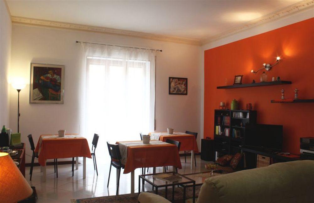 Bed & Breakfast Dietro Il Politeama 2*