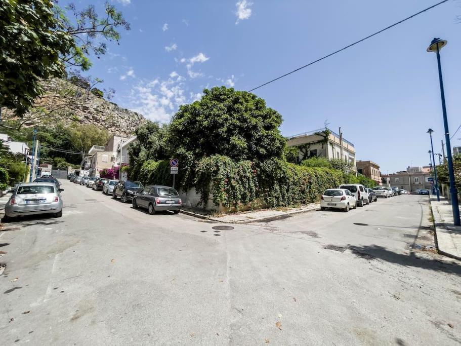 Apartment Sicilian Retreat - Mondello Gorgeous Palermo