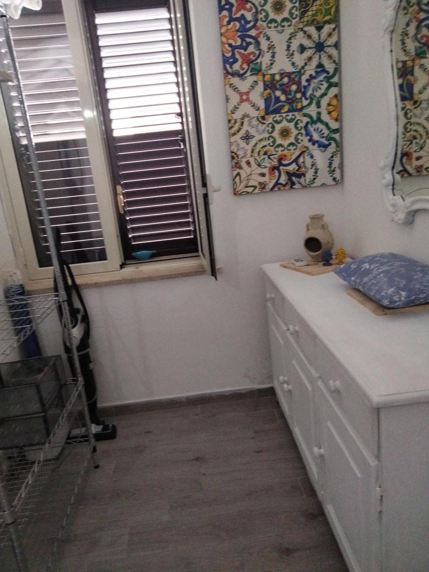 Apartment Casetta Blu Mondello Zona Partanna Palermo