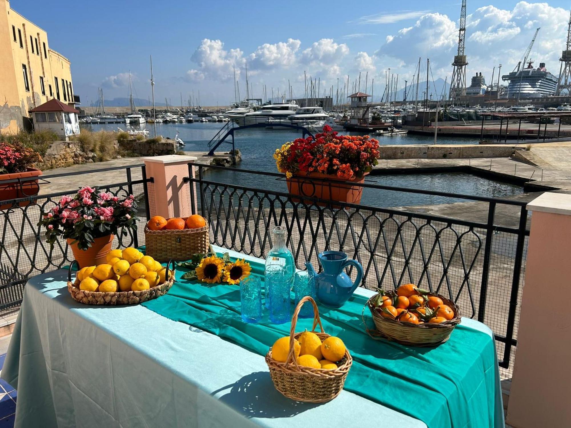 Apartment Casa Fronte Mare *