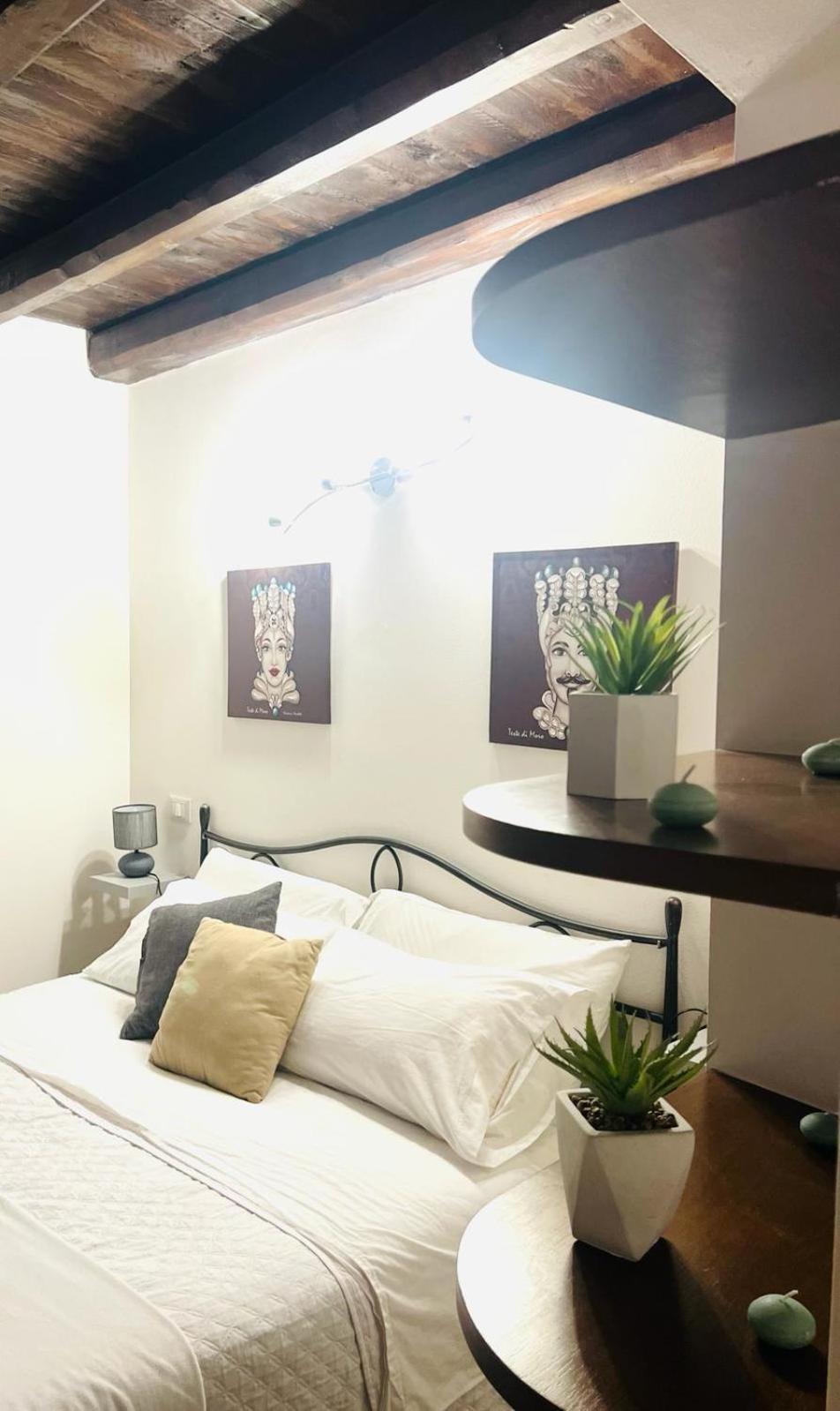 Quattro Canti Bijoux Apartment *