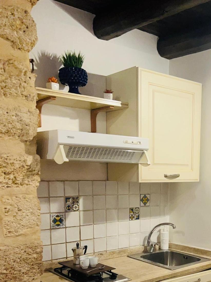 Quattro Canti Bijoux Apartment Palermo