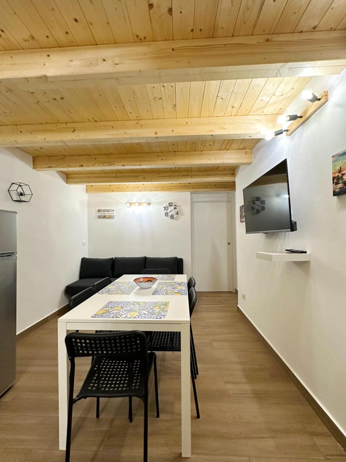 Apartment M&f *