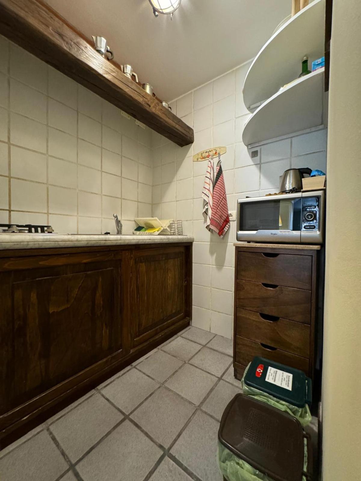 Apartment Voile Rouge *