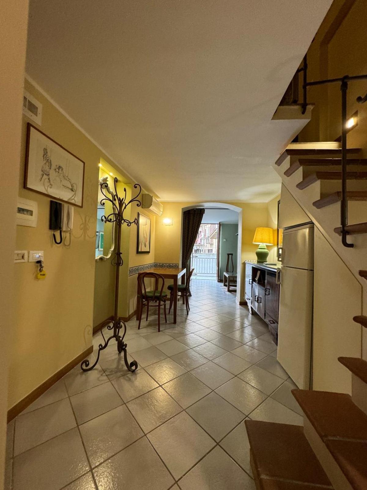 Apartment Voile Rouge Palermo