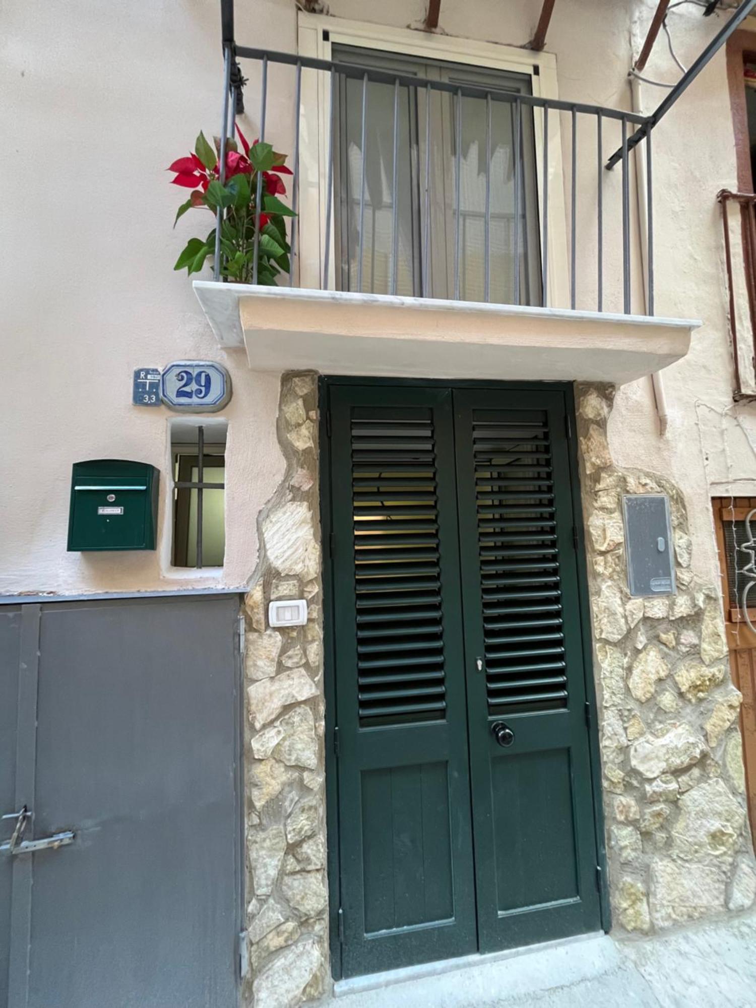 29 Palermo