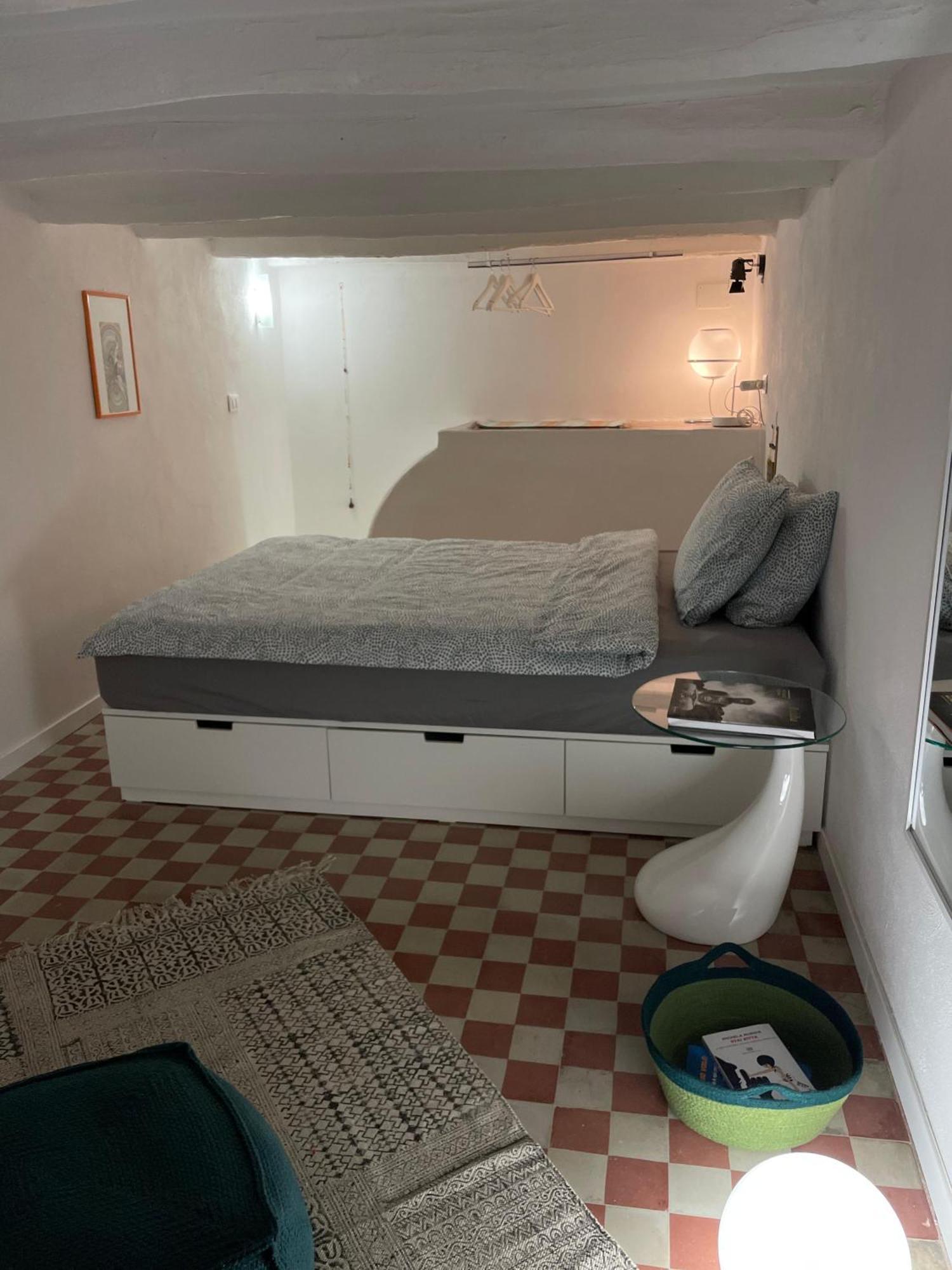 Apartment 29 *
