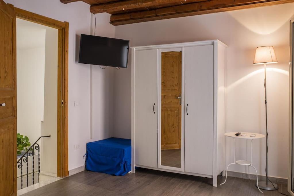 Apartment Casa Dell'artista Cozy In Vucciria