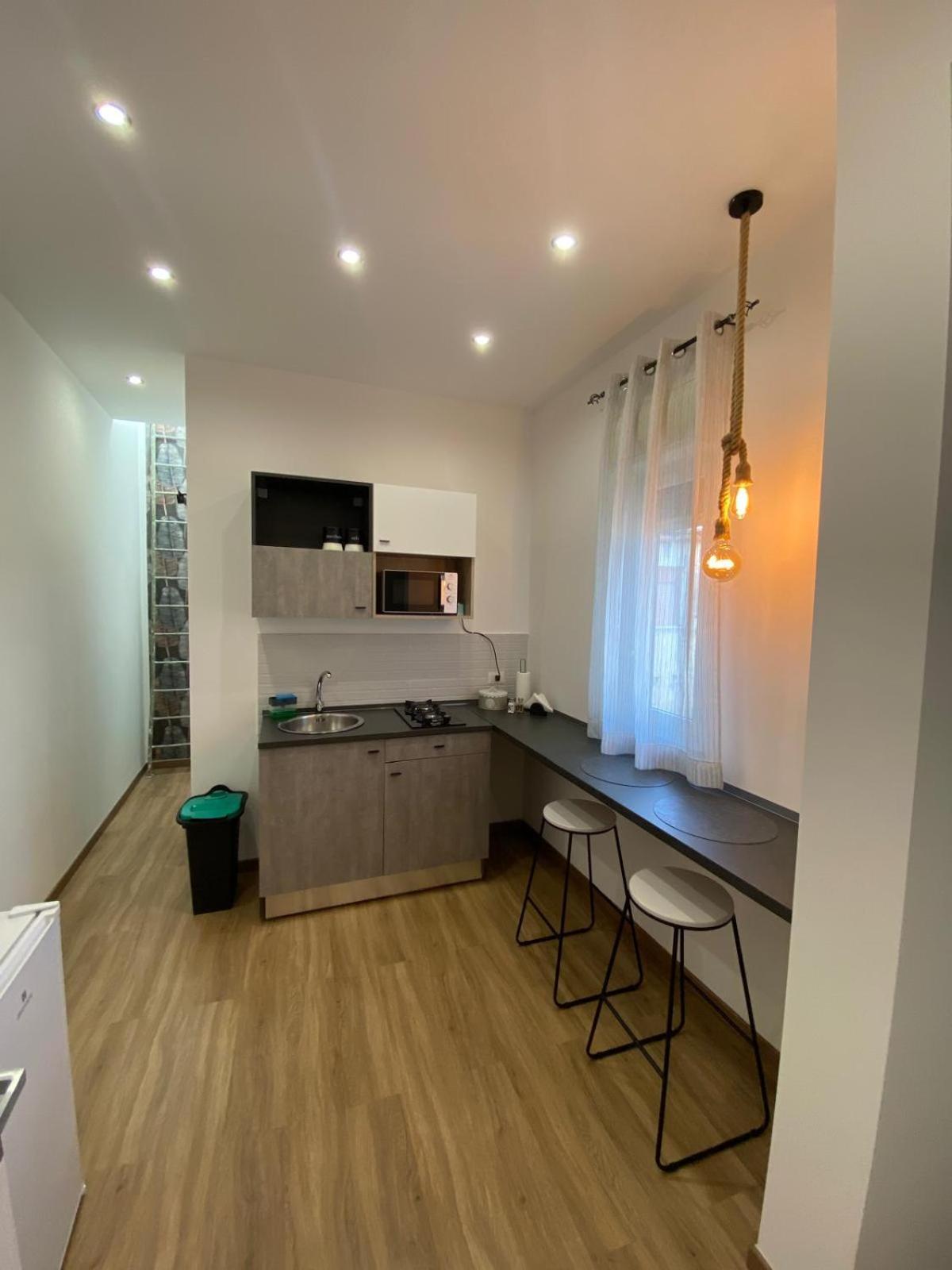 Apartment Di Fronte Zisa *