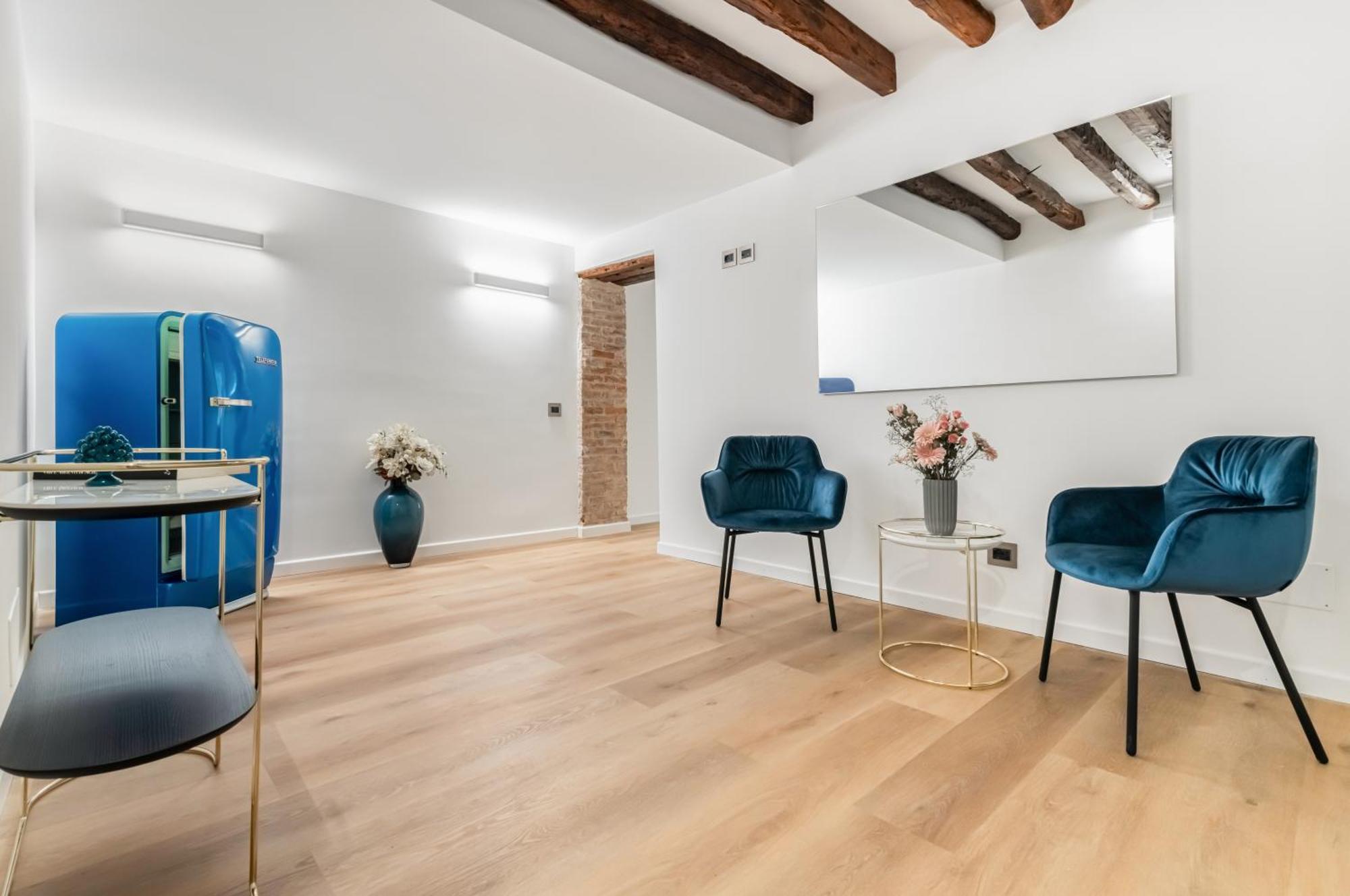 Piazza Indipendenza Loft & Palermo