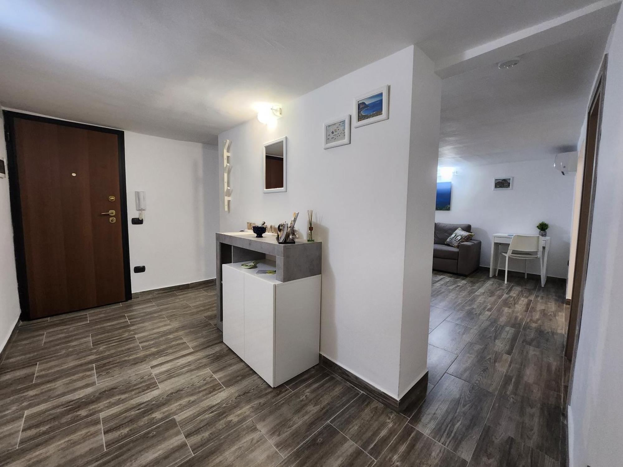 Don Vito's Home, Dsg2 Short Lets, 250 Mt Metro Apartment Palermo