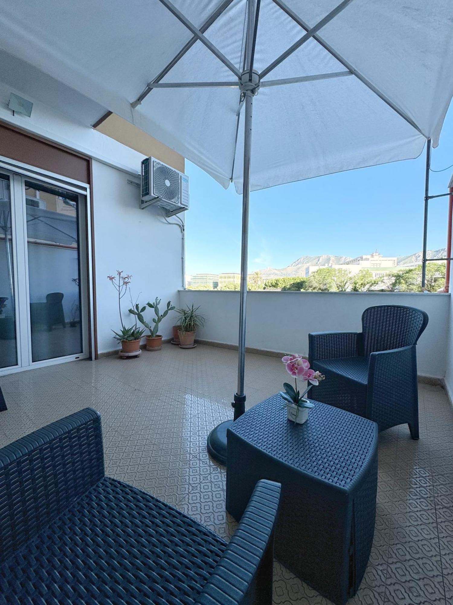 Casa Indipendenza - Cattedrale Apartamento *