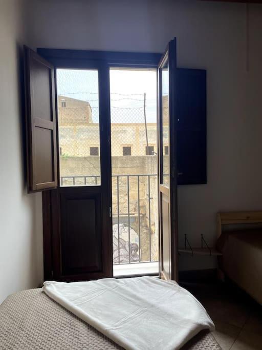Cozy 2br In The Heart Of Apartamento *