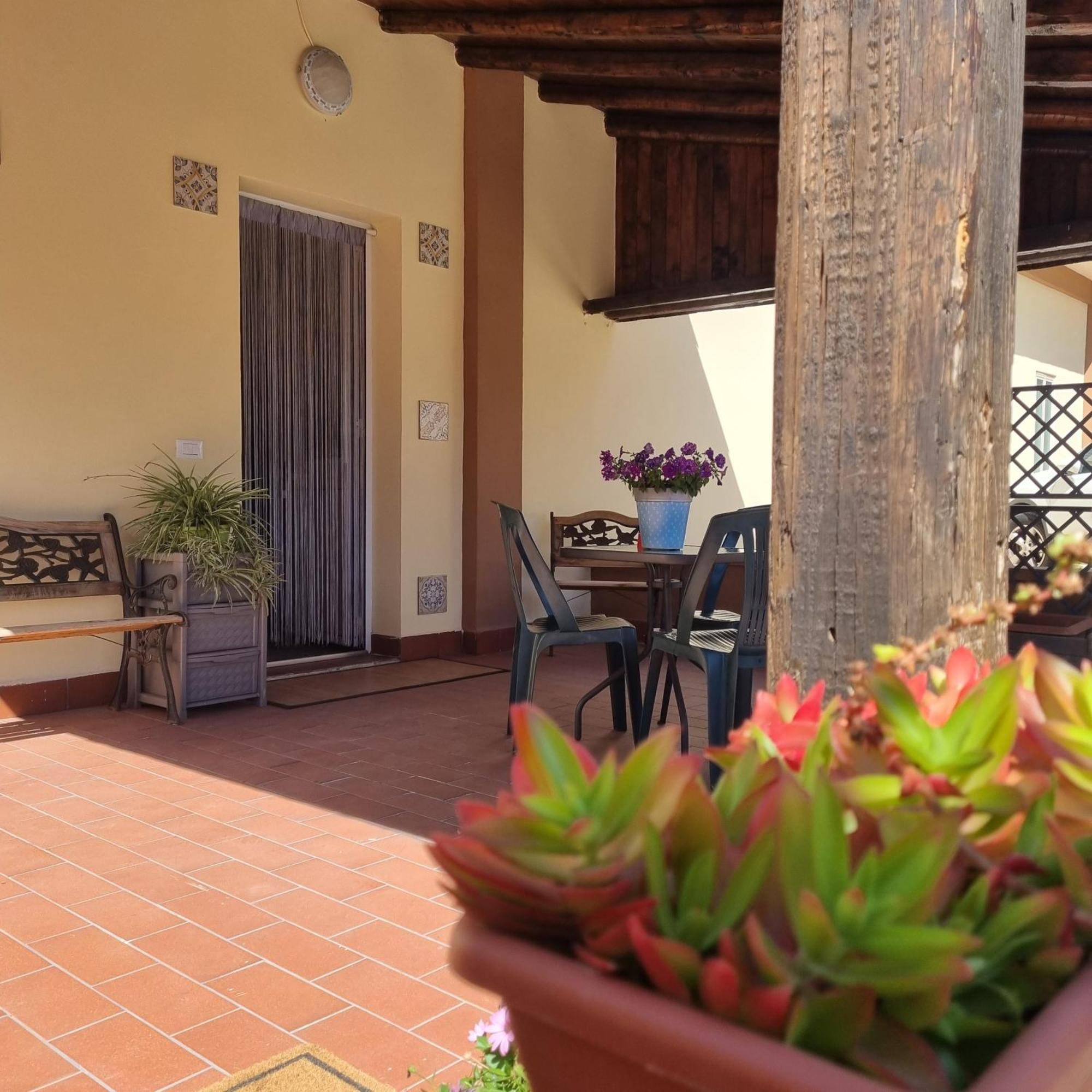 Ferienhaus Flowers House Palermo