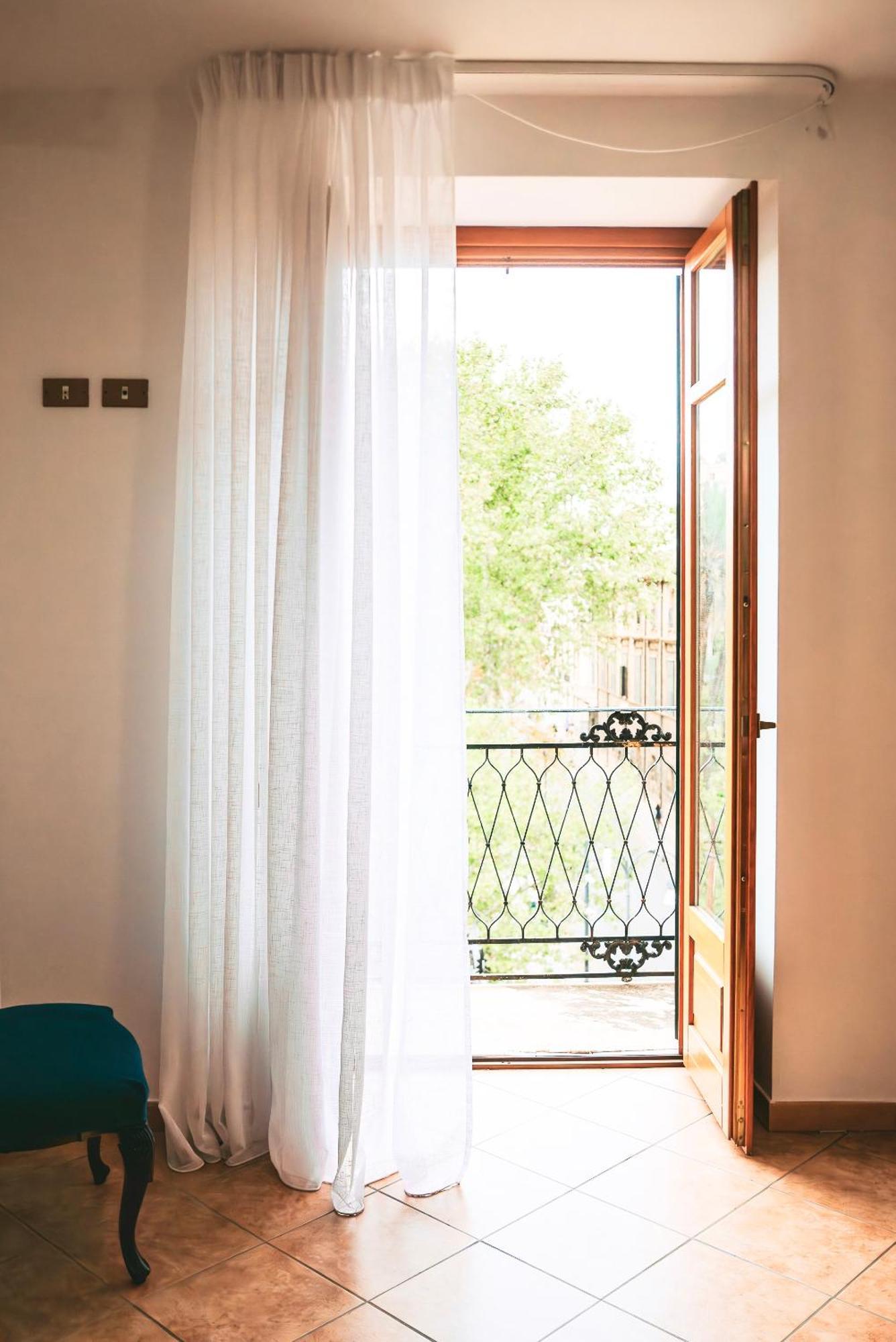 Residenza Del Vescovo 1 * Palermo
