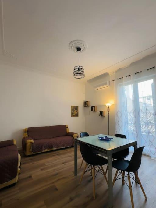 Lily Apartment *