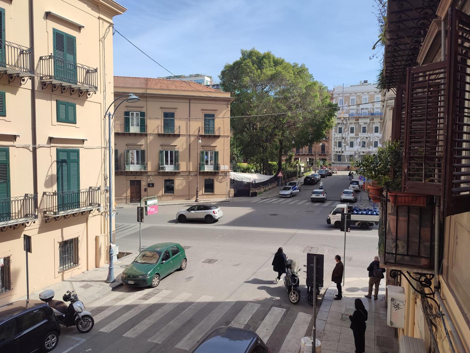 Politeama My * Palermo