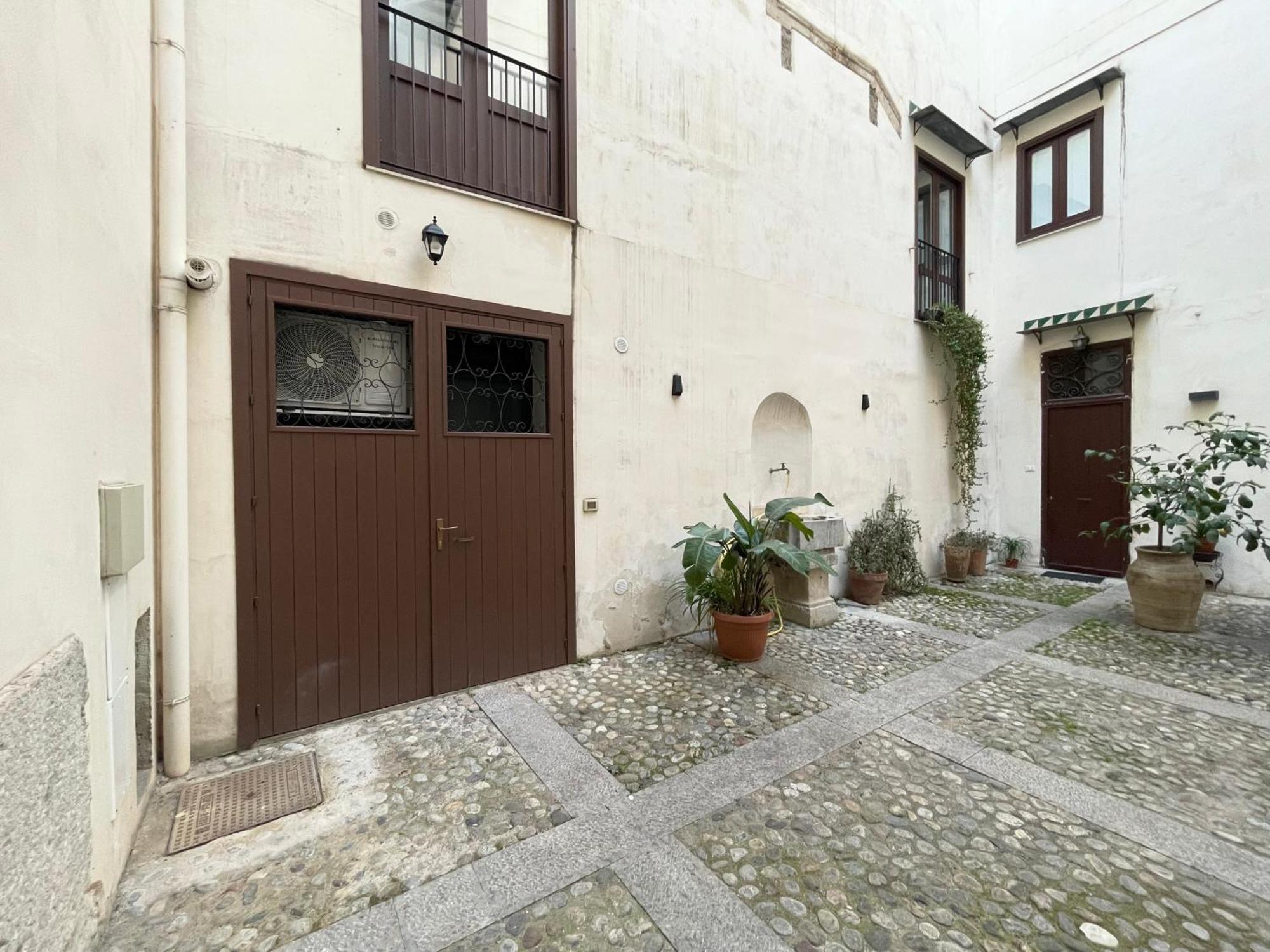 Appartamento Nel Cuore Di Isidoro Palace