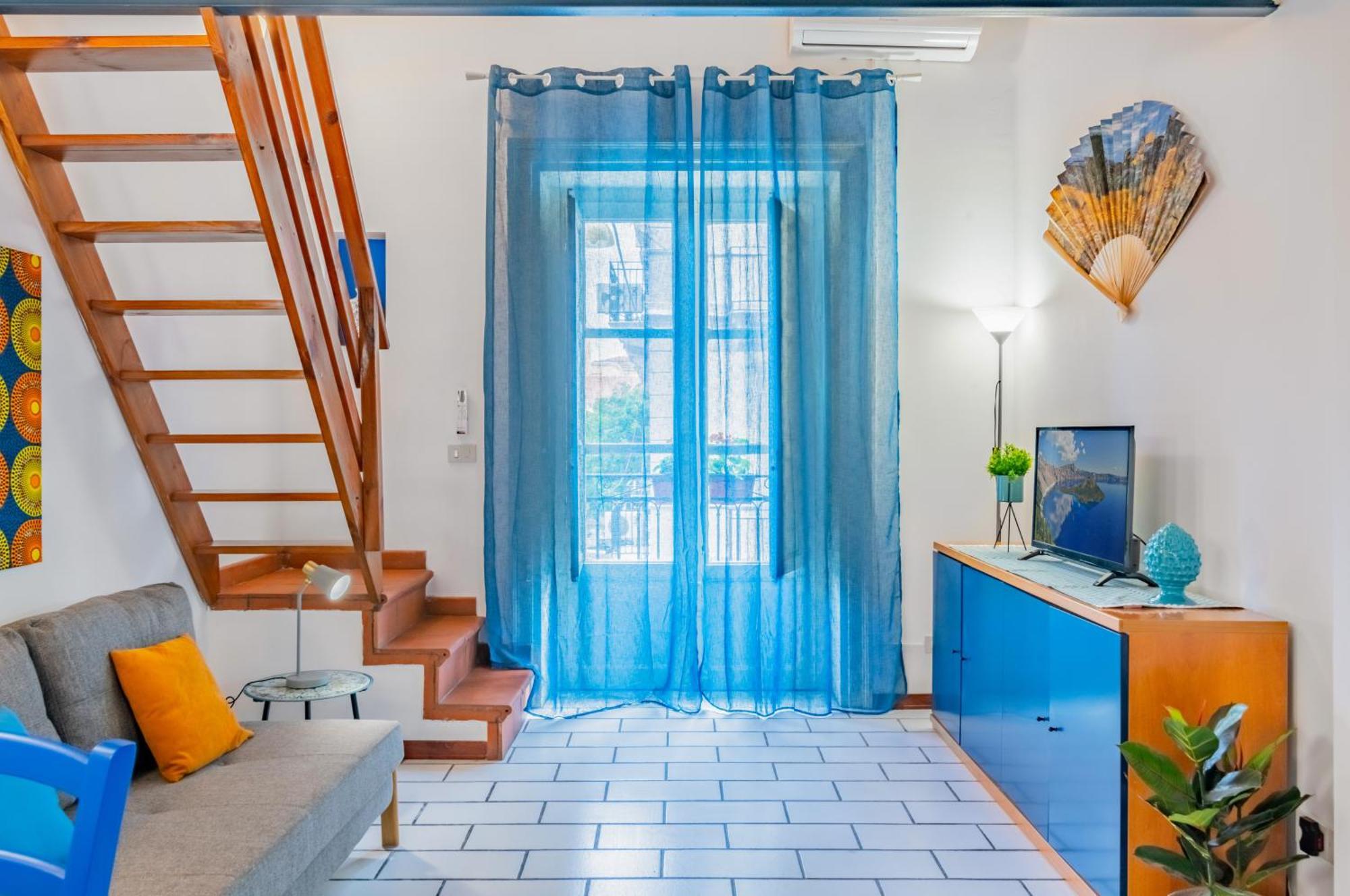 The Traveller's House - Station Apartment Palermo