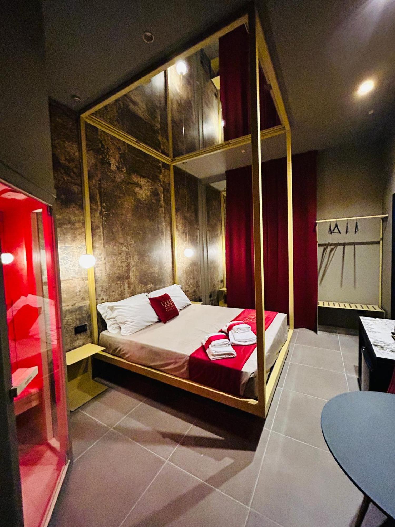 Gold Boutique & Spa *