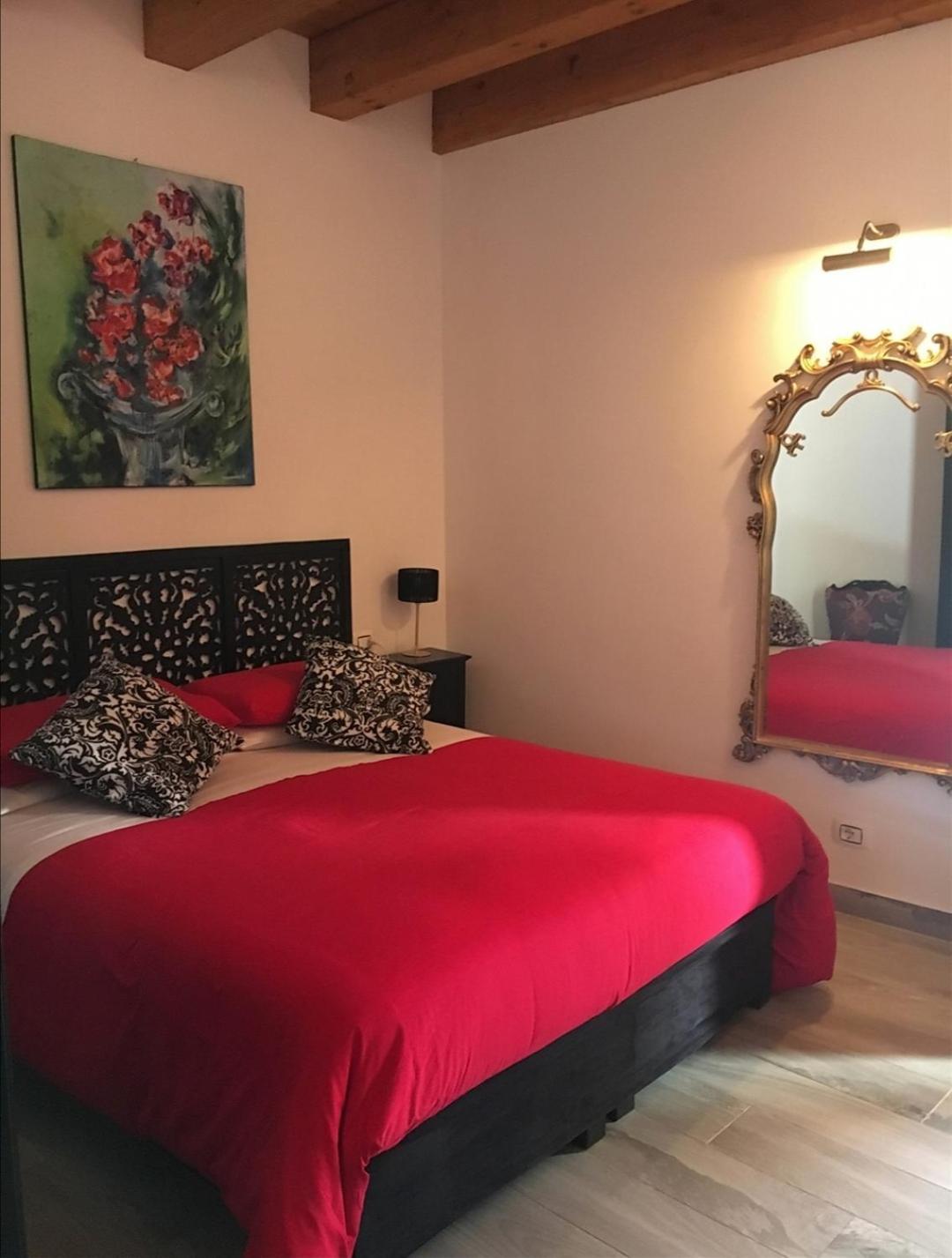Guest house Casa Busari 2*