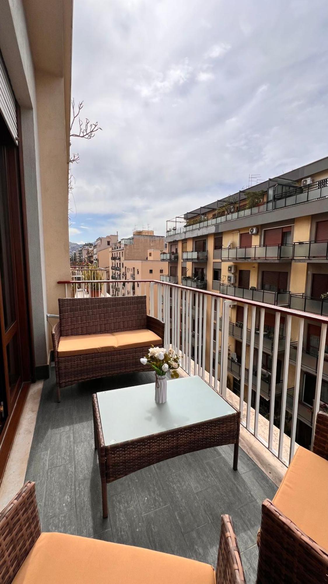 Kasa Stabile Apartment