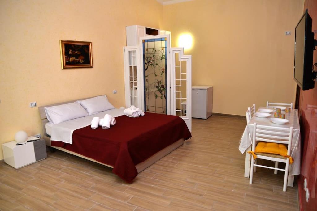 House Apartment *