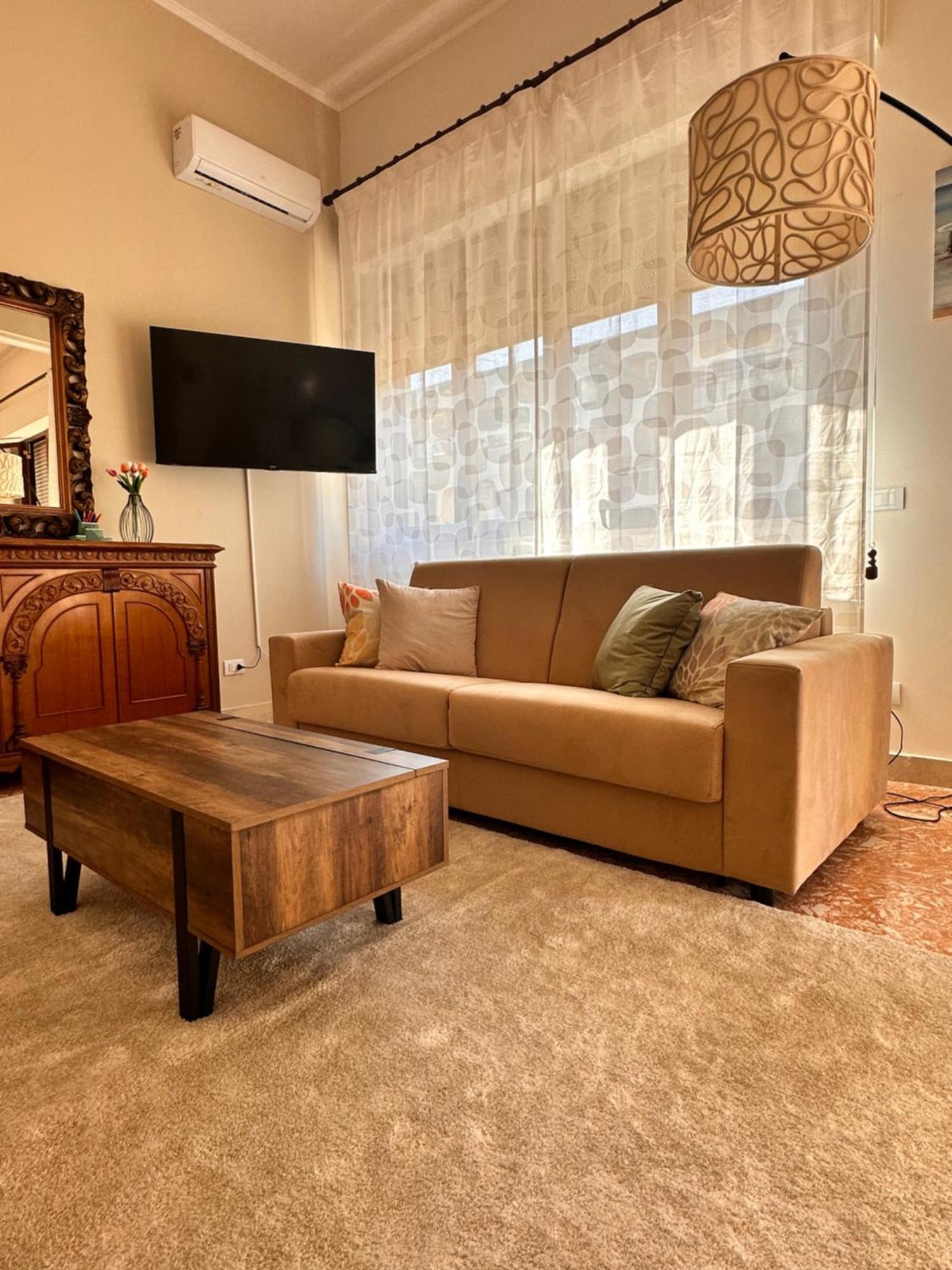Kasa Stabile Apartment *