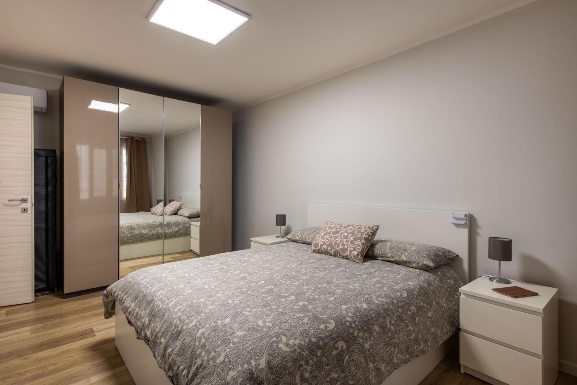Villareale Flat - Center Free Parking *
