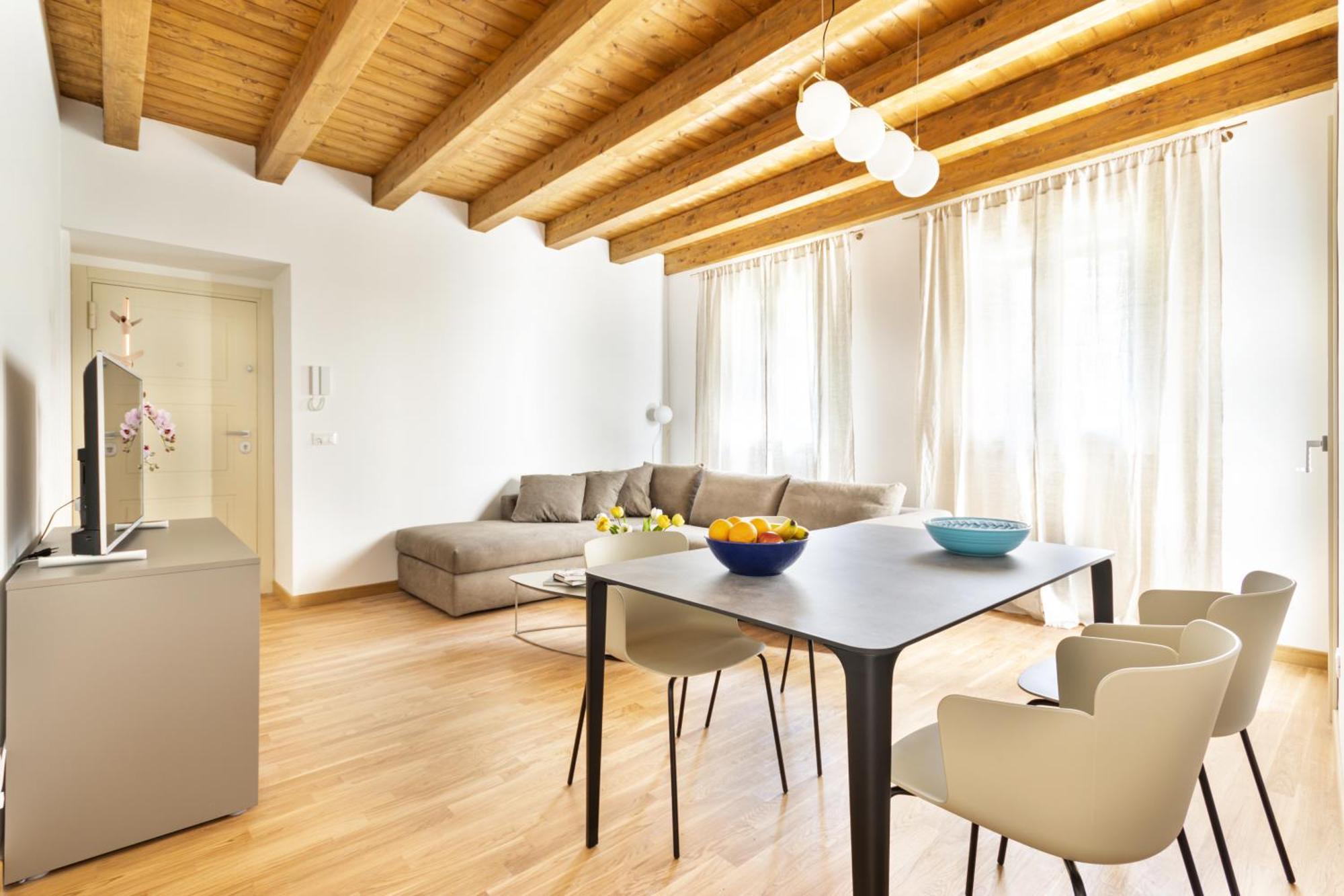 Apartment Cassari Maisons